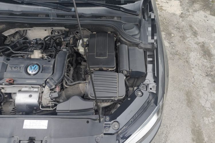 Used Volkswagen Sagitar 2012 1.4TSI Automatic Fashion Edition Engine Bay Left