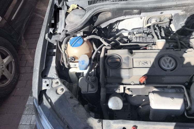 Used Volkswagen Sagitar 2012 1.4TSI Automatic Luxury Edition Engine Bay Right