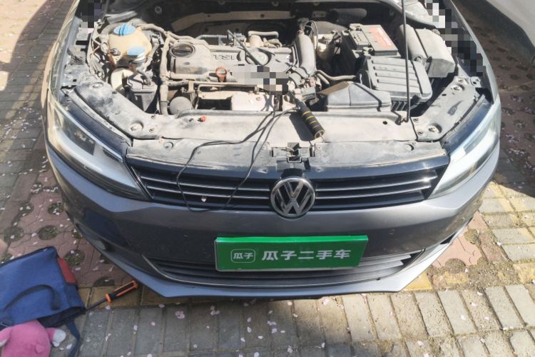 Used Volkswagen Sagitar 2012 1.4TSI Manual Luxury Model Engine Bay