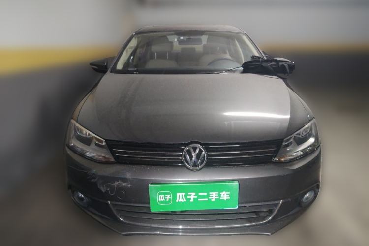 Used Volkswagen Sagitar 2012 1.6L Automatic Comfort Edition Front