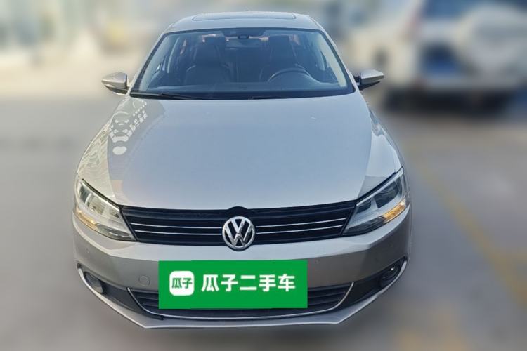Used Volkswagen Sagitar 2012 1.8TSI Automatic Flagship Edition Front