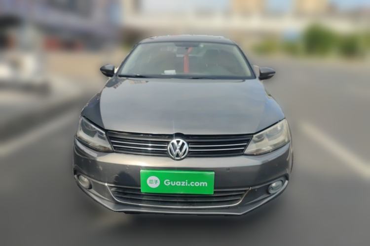 Used Volkswagen Sagitar 2012 1.4TSI Manual Luxury Model Front