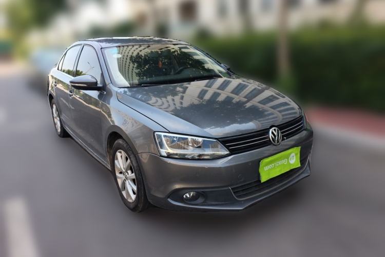 Used Volkswagen Sagitar 2012 1.4TSI Automatic Luxury Edition Front Right 45 Deg