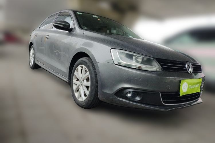 Used Volkswagen Sagitar 2012 1.4TSI Automatic Luxury Edition Front Right 45 Deg
