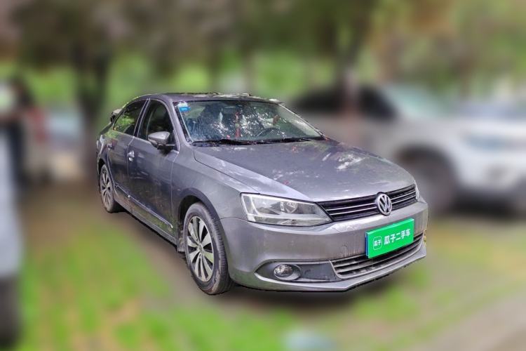 Used Volkswagen Sagitar 2012 1.4TSI Automatic Flagship Edition Front Right 45 Deg