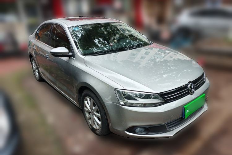 Used Volkswagen Sagitar 2012 1.6L Automatic Comfort Edition Front Right 45 Deg