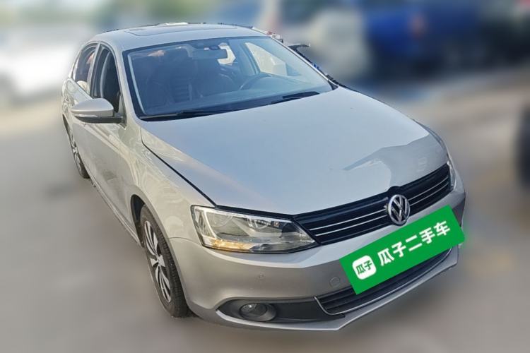 Used Volkswagen Sagitar 2012 1.8TSI Automatic Flagship Edition Front Right 45 Deg