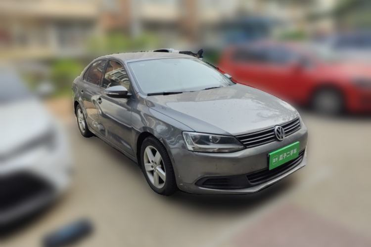 Used Volkswagen Sagitar 2012 1.6L Automatic Fashion Edition Front Right 45 Deg