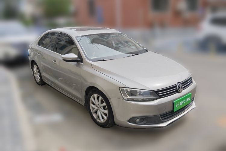 Used Volkswagen Sagitar 2012 1.6L Manual Comfort Model Front Right 45 Deg