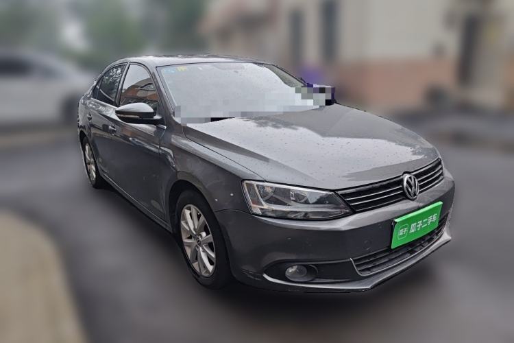 Used Volkswagen Sagitar 2012 1.4TSI Automatic Luxury Edition Front Right 45 Deg