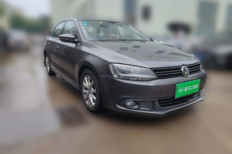 Used Volkswagen Sagitar 2012 1.6L Manual Comfort Model Front Right 45 Deg
