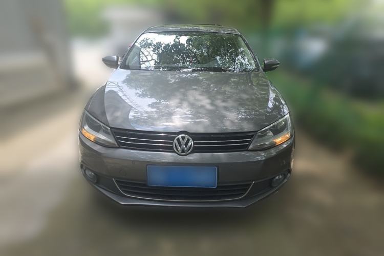 Used Volkswagen Sagitar 2012 1.4TSI Automatic Luxury Edition Front