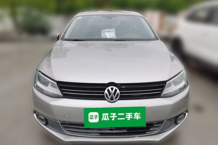 Used Volkswagen Sagitar 2012 1.8TSI Automatic Flagship Edition Front