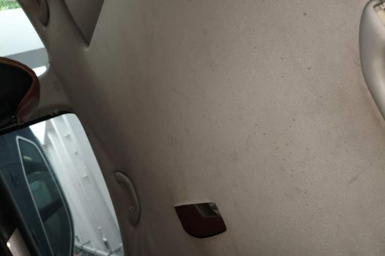 Used Volkswagen Sagitar 2012 1.6L Automatic Comfort Edition Headliner