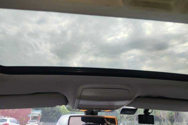 Used Volkswagen Sagitar 2012 1.4TSI Automatic Flagship Edition Headliner