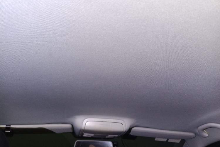 Used Volkswagen Sagitar 2012 1.4TSI Automatic Fashion Edition Headliner