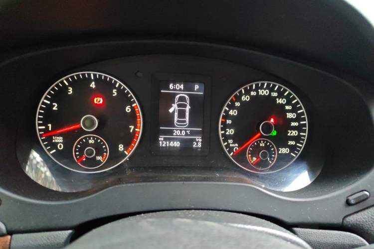 Used Volkswagen Sagitar 2012 1.4TSI Automatic Flagship Edition Instrument Cluster