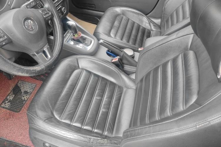 Used Volkswagen Sagitar 2012 1.4TSI Automatic Flagship Edition Left Front Seat