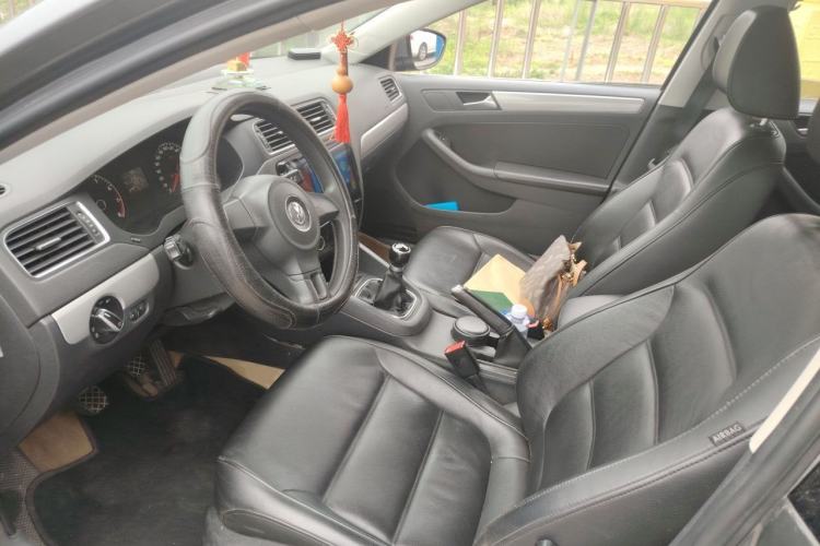 Used Volkswagen Sagitar 2012 1.6L Manual Comfort Model Left Front Seat
