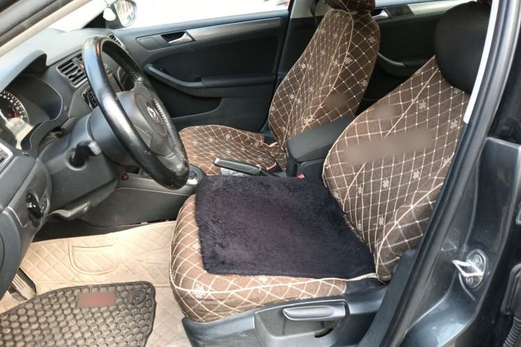 Used Volkswagen Sagitar 2012 1.4TSI Automatic Fashion Edition Left Front Seat