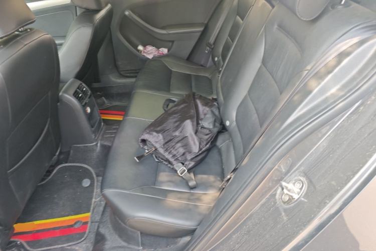 Used Volkswagen Sagitar 2012 1.6L Manual Comfort Model Left Rear Seat