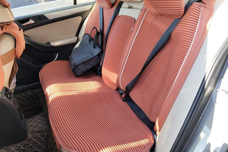 Used Volkswagen Sagitar 2012 1.6L Manual Comfort Model Left Rear Seat
