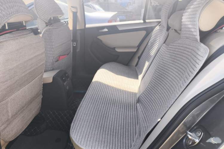 Used Volkswagen Sagitar 2012 1.6L Automatic Comfort Edition Left Rear Seat
