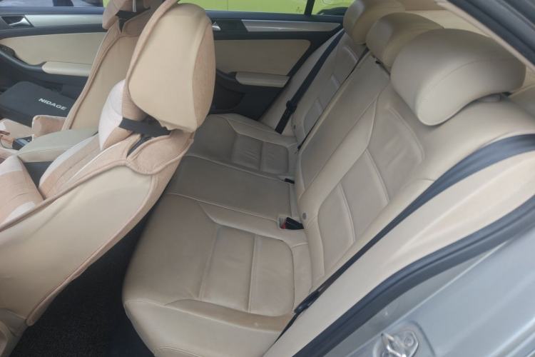 Used Volkswagen Sagitar 2012 1.4TSI Automatic Luxury Edition Left Rear Seat