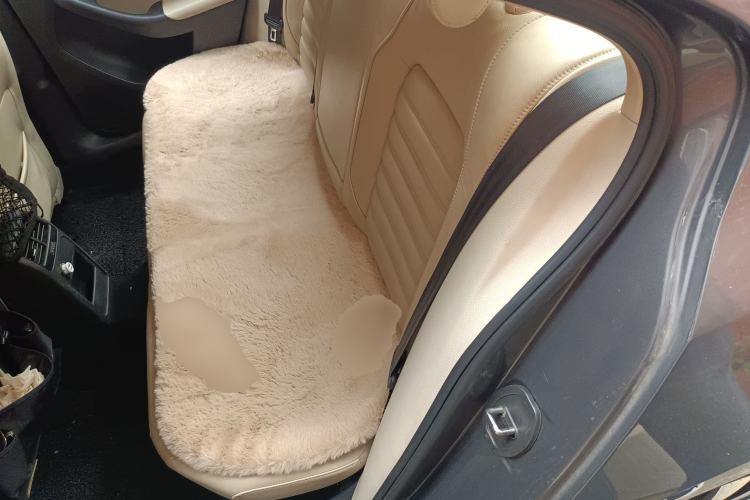 Used Volkswagen Sagitar 2012 1.8TSI Automatic Flagship Edition Left Rear Seat