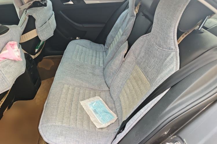 Used Volkswagen Sagitar 2012 1.6L Manual Comfort Model Left Rear Seat