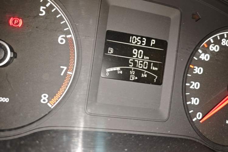 Used Volkswagen Sagitar 2012 1.6L Automatic Comfort Edition Odometer Close Up