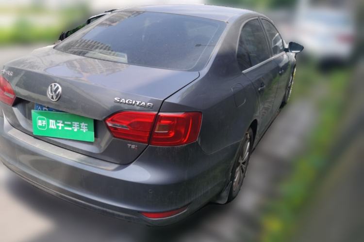 Used Volkswagen Sagitar 2012 1.4TSI Manual Luxury Model Rear Right 45 Deg