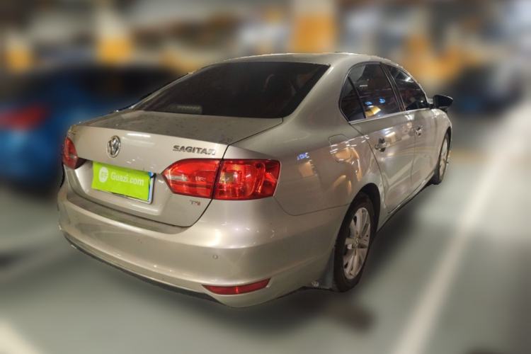 Used Volkswagen Sagitar 2012 1.4TSI Manual Luxury Model Rear Right 45 Deg