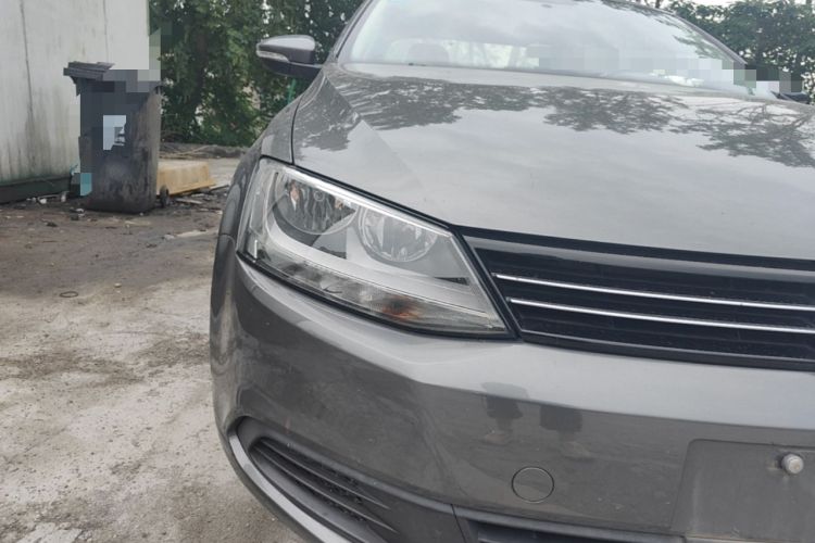 Used Volkswagen Sagitar 2012 1.4TSI Automatic Fashion Edition Right Front Headlight