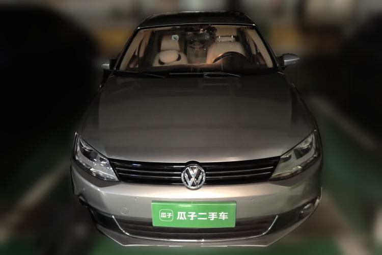 Used Volkswagen Sagitar 2012 1.4TSI Automatic Luxury Edition Front