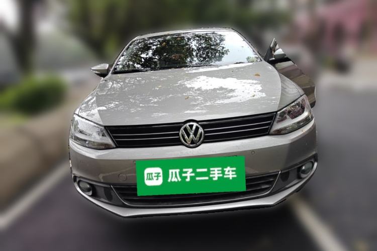 Used Volkswagen Sagitar 2012 1.4TSI Manual Luxury Model Front