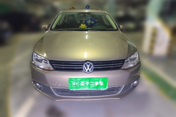 Used Volkswagen Sagitar 2012 1.6L Automatic Comfort Edition Front
