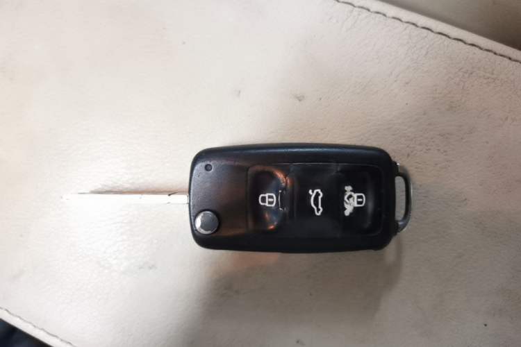 Used Volkswagen Sagitar 2012 1.4TSI Automatic Luxury Edition Vehicle Key