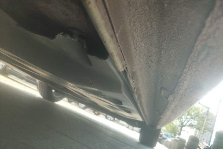 Used Volkswagen Sagitar 2012 1.6L Automatic Comfort Edition Chassis Front Left