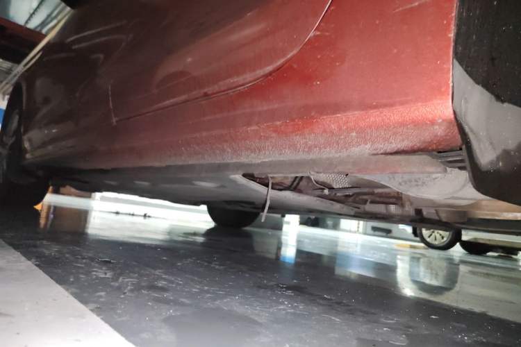 Used Volkswagen Sagitar 2012 1.6L Automatic Comfort Edition Chassis Rear Left