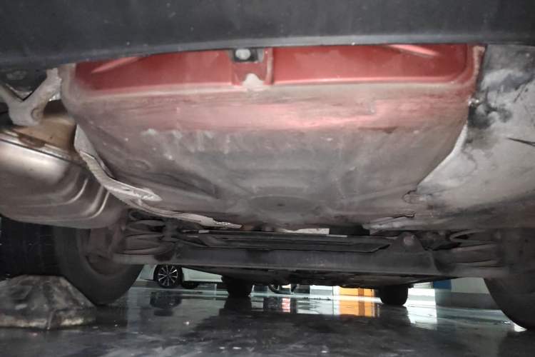 Used Volkswagen Sagitar 2012 1.6L Automatic Comfort Edition Chassis Rear