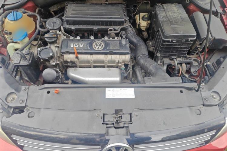 Used Volkswagen Sagitar 2012 1.6L Automatic Comfort Edition Engine Bay