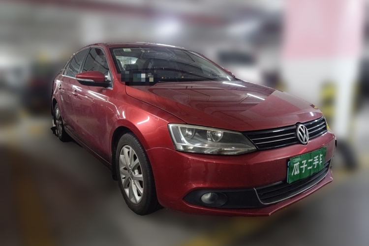 Used Volkswagen Sagitar 2012 1.4TSI Automatic Luxury Edition Front Right 45 Deg