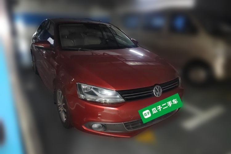 Used Volkswagen Sagitar 2012 1.6L Automatic Comfort Edition Front Right 45 Deg