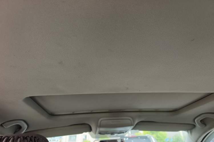 Used Volkswagen Sagitar 2012 1.6L Automatic Comfort Edition Headliner