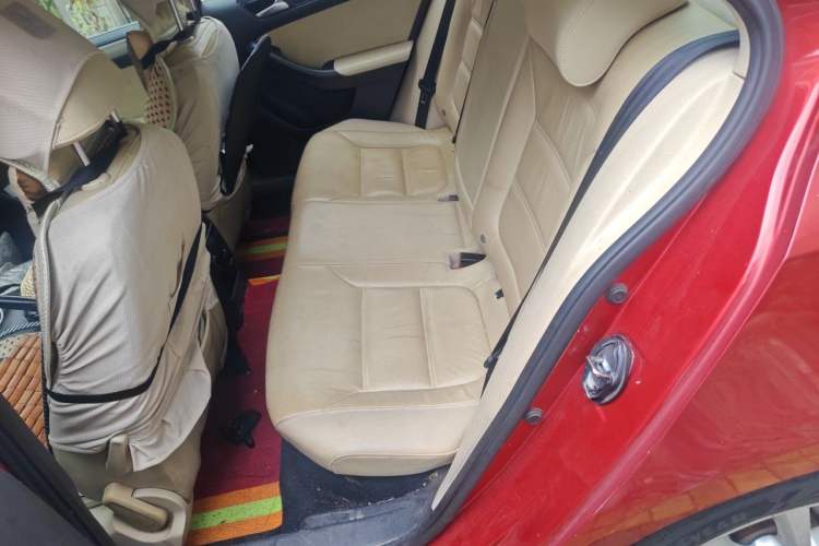 Used Volkswagen Sagitar 2012 1.6L Automatic Comfort Edition Left Rear Seat