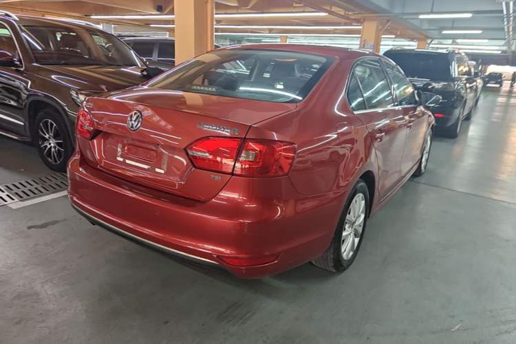 Used Volkswagen Sagitar 2012 1.4TSI Automatic Luxury Edition Rear Right 45 Deg