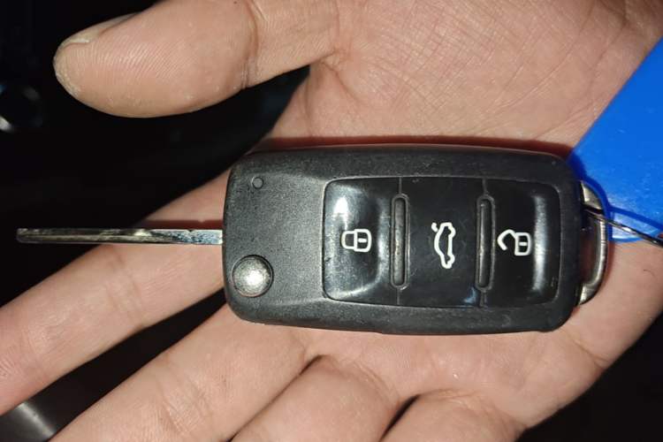 Used Volkswagen Sagitar 2012 1.4TSI Automatic Luxury Edition Vehicle Key