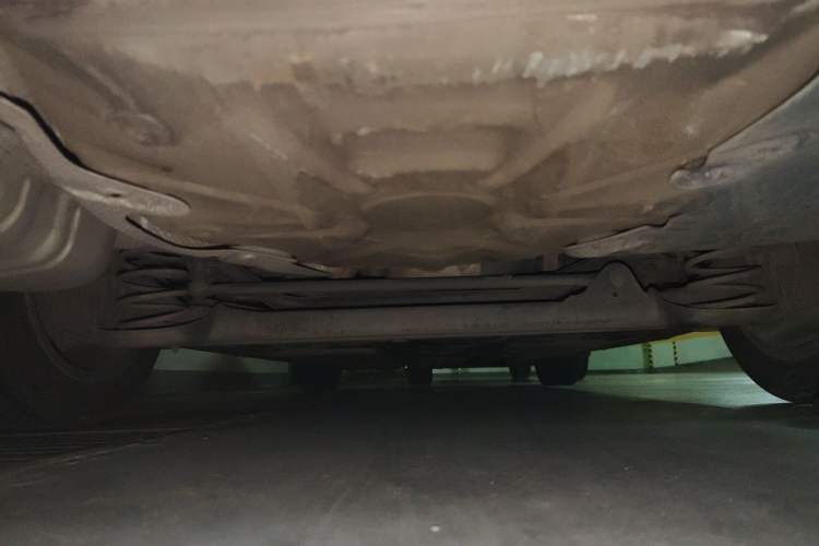 Used Volkswagen Sagitar 2012 1.6L Automatic Comfort Edition Chassis Rear