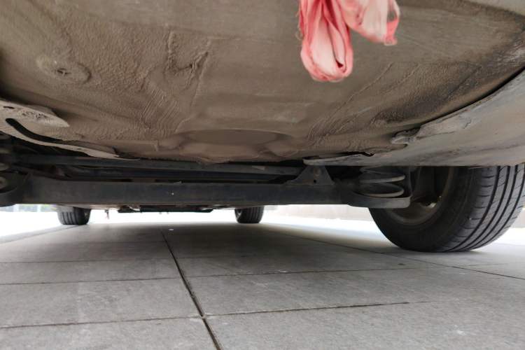 Used Volkswagen Sagitar 2012 1.6L Manual Comfort Model Chassis Rear